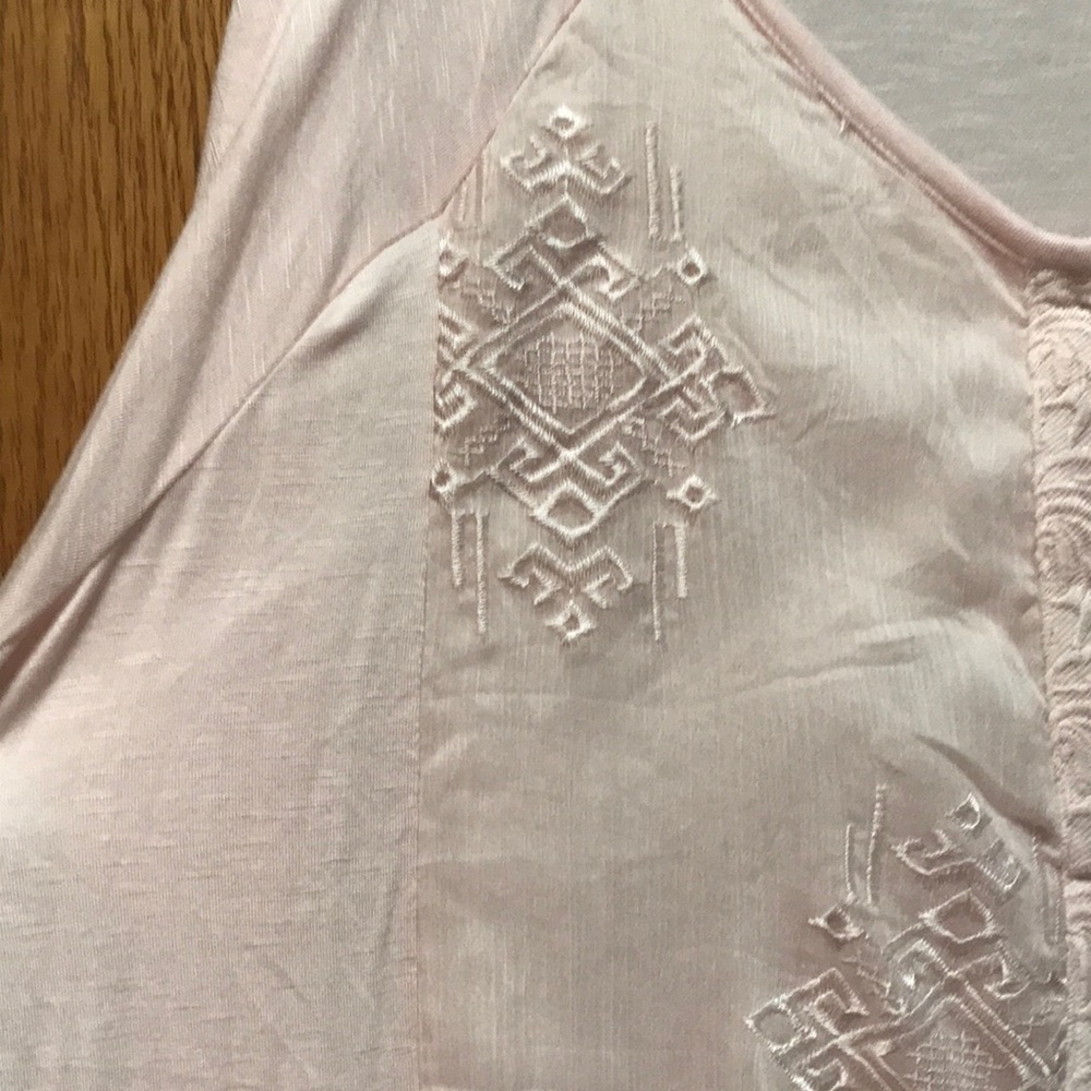 Top - Picture 3 of 4